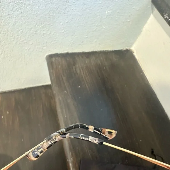 Brand New! KREWE MERRYMEN Gold and Black Aviator Sunglasses! - Picture 9 of 9